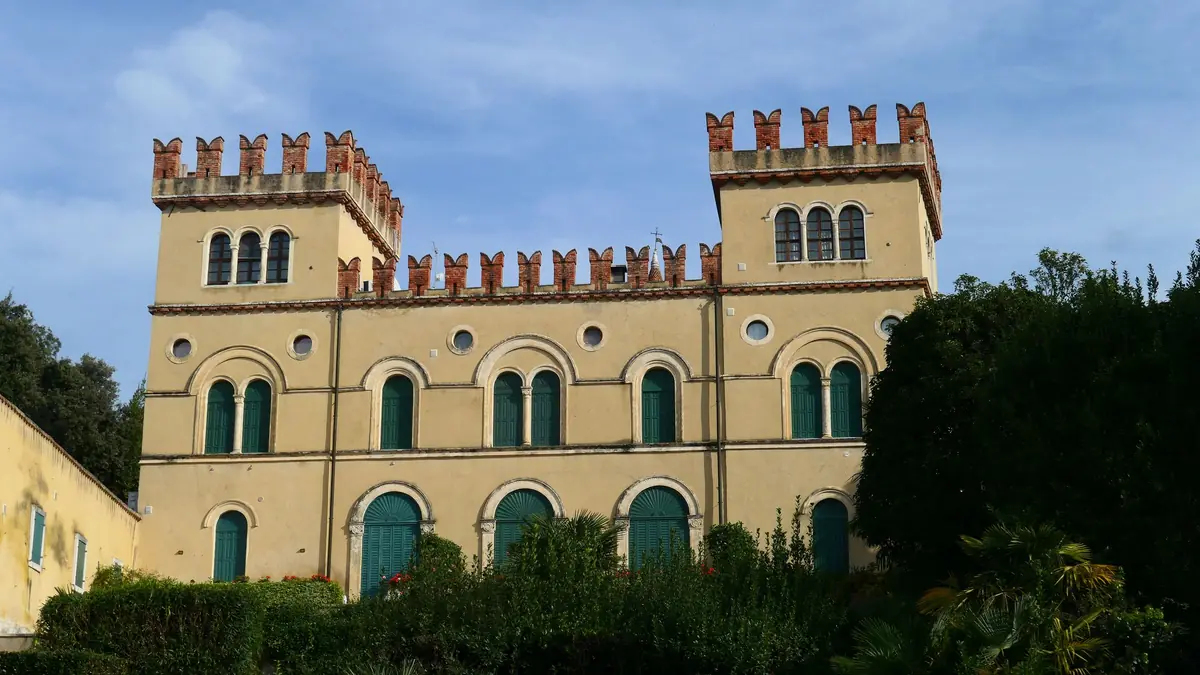 Hilltop Castle
