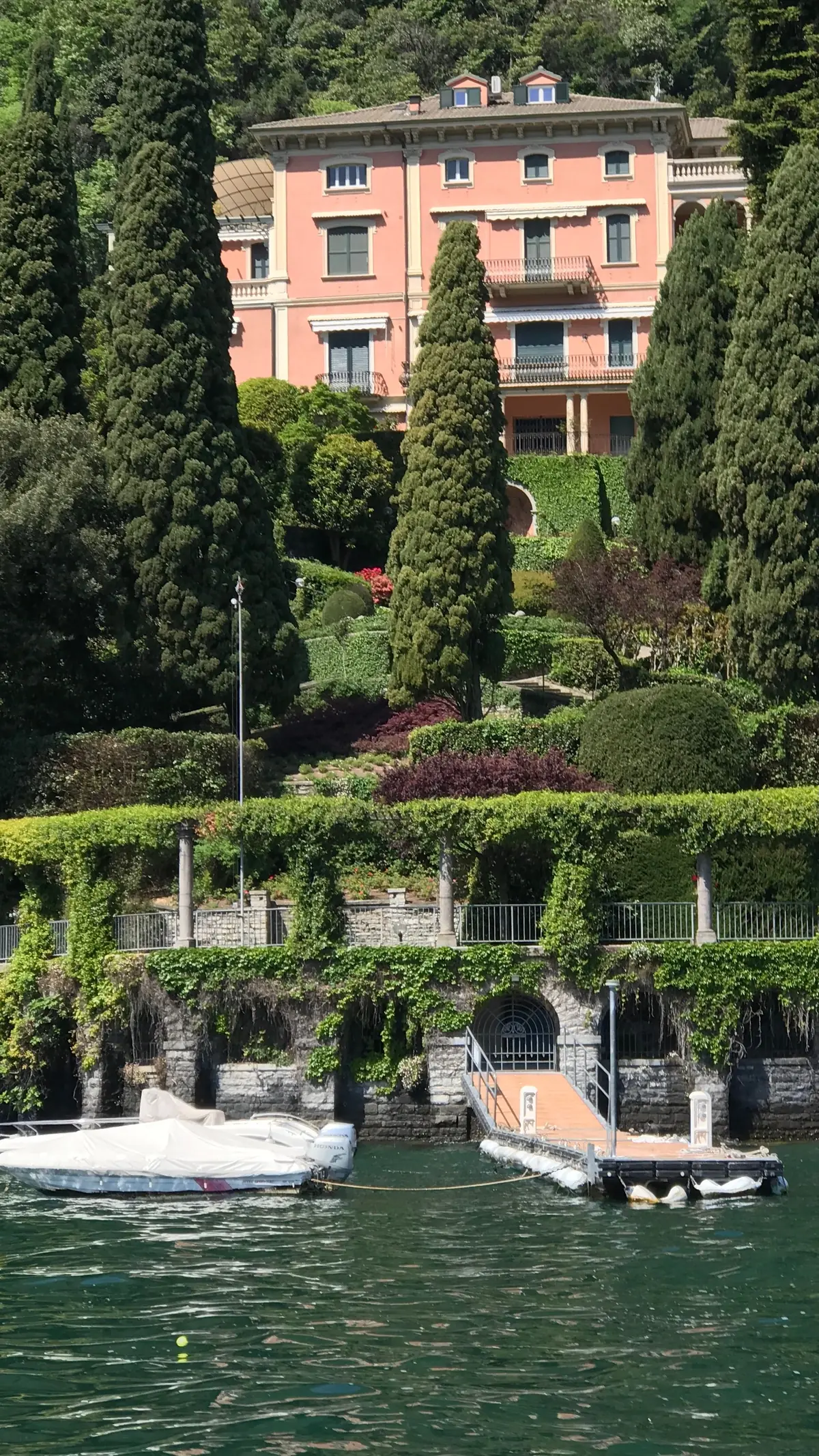 Lakefront Villa